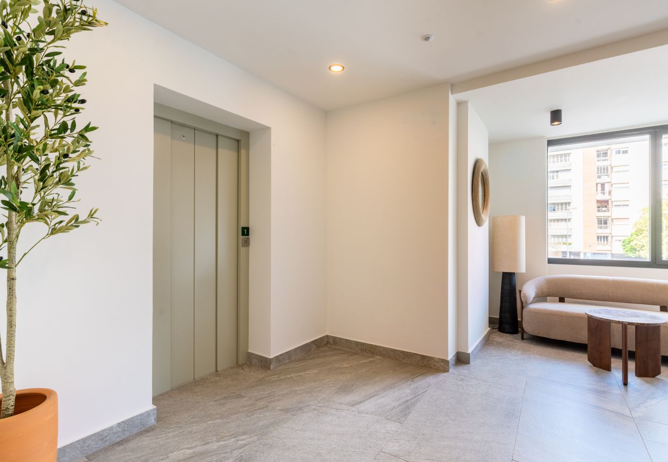 Apartahotel en Sevilla - 212-COM