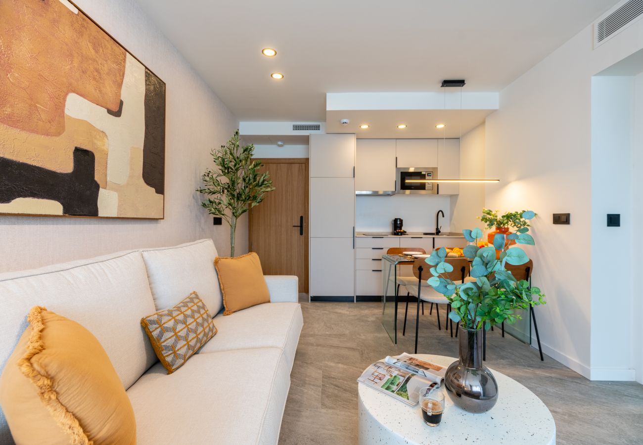 Estudio en Sevilla - 101 - Visibilidad Reducida