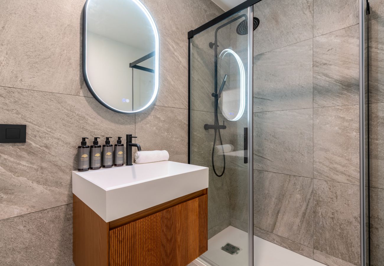 Estudio en Sevilla - 101 - Visibilidad Reducida