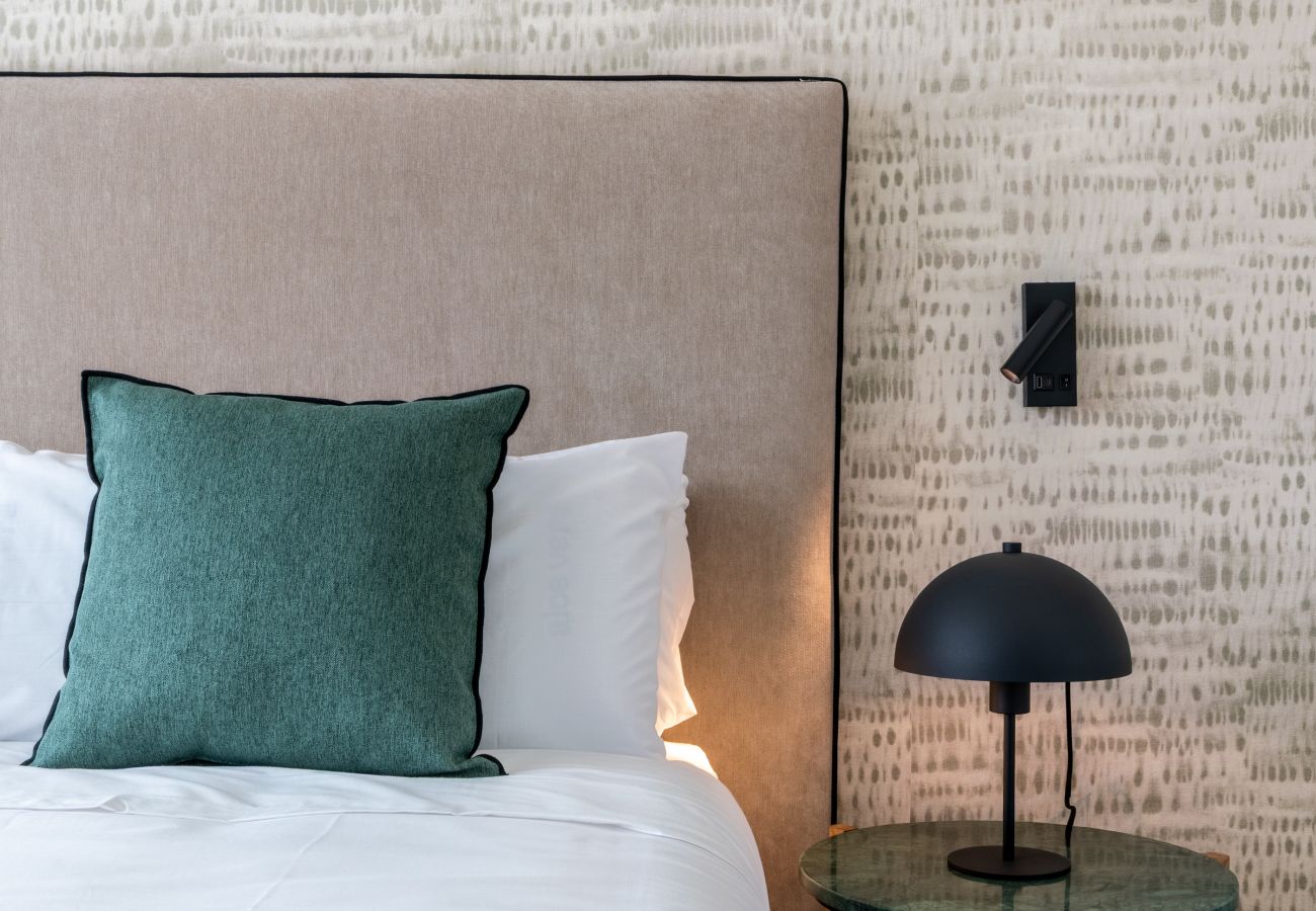 Aparthotel in Seville - 212-COM