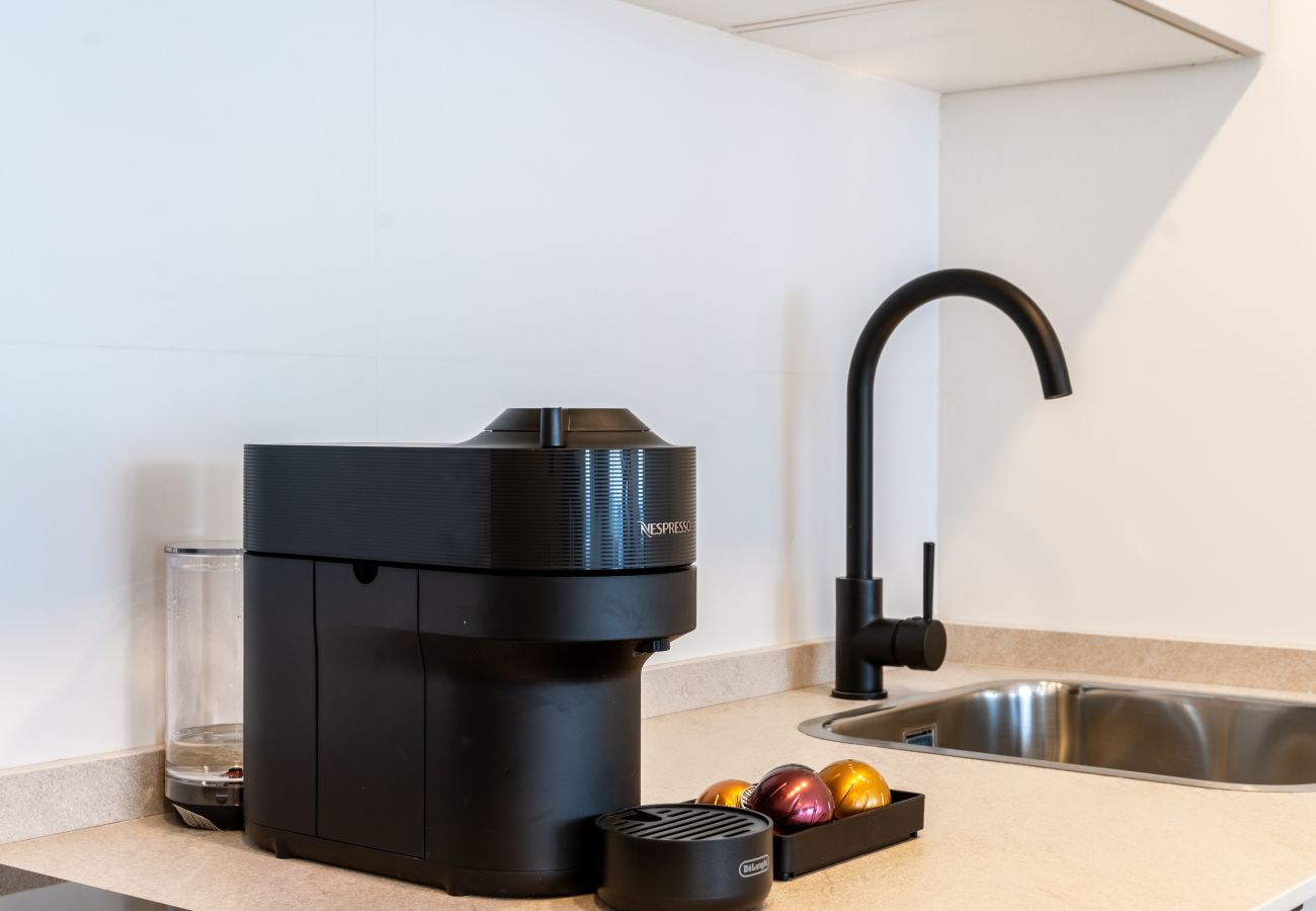 Aparthotel in Seville - 212-COM