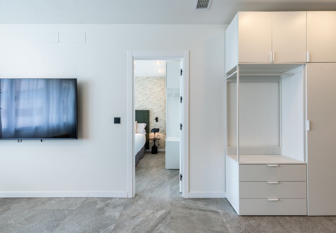 Aparthotel in Seville - 212-COM