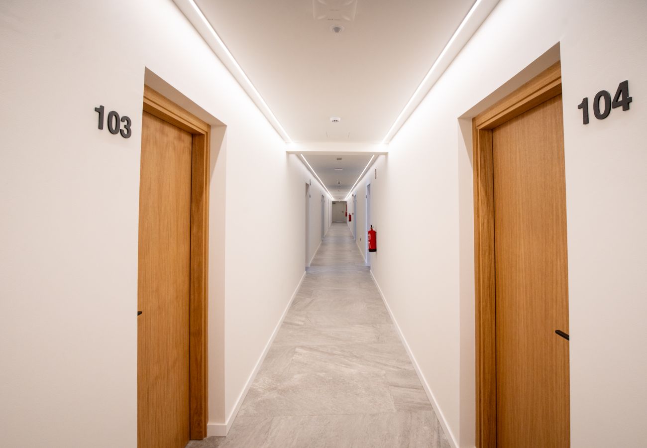 Aparthotel in Seville - 212-COM