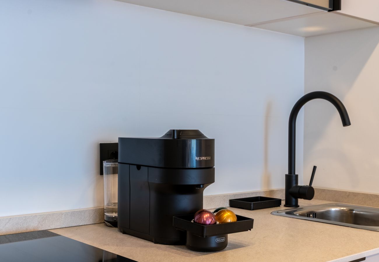 Studio in Seville - 101 - Visibilidad Reducida