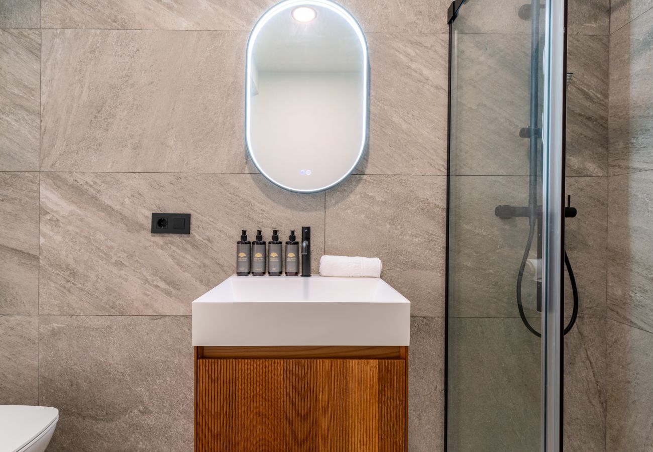 Studio in Seville - 101 - Visibilidad Reducida