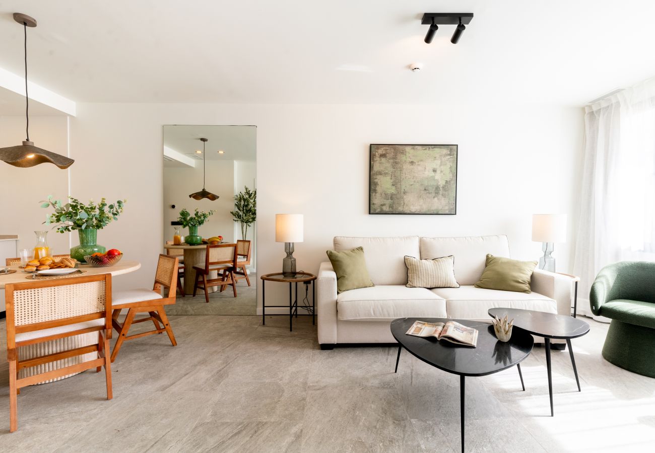 Apartment in Seville - 103-105