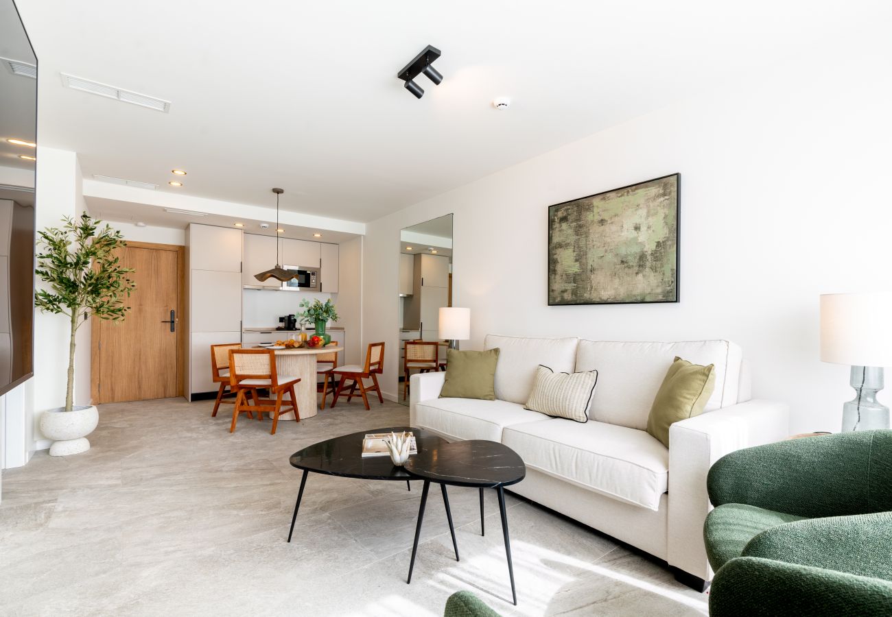 Apartment in Seville - 103-105