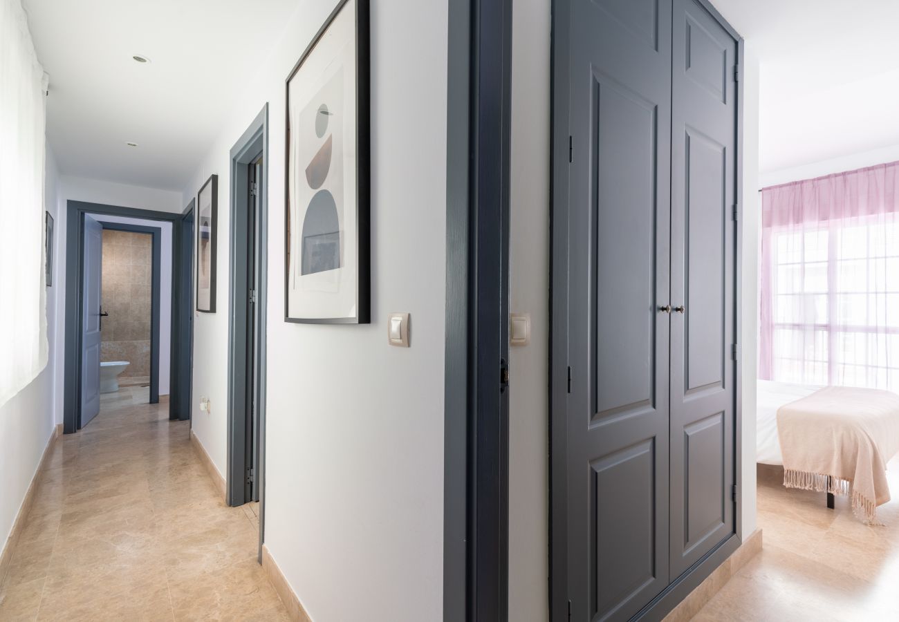 Apartment in Seville - La casa de Carla. Vistas al rio 3 hab y 2 baños